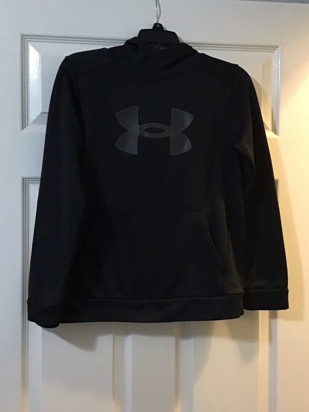 Under Armour Black Hoodie with Subtle Logo